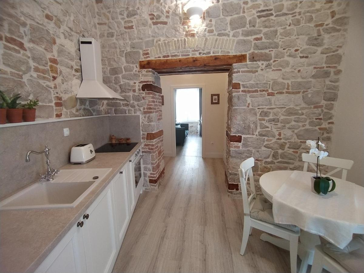 Apartment Antique Zadar - City Center المظهر الخارجي الصورة