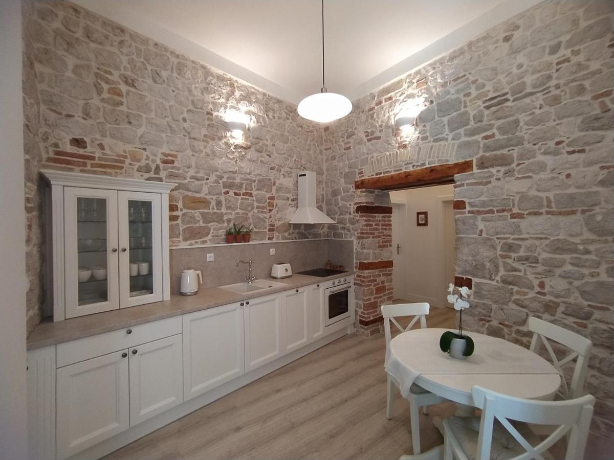 Apartment Antique Zadar - City Center المظهر الخارجي الصورة